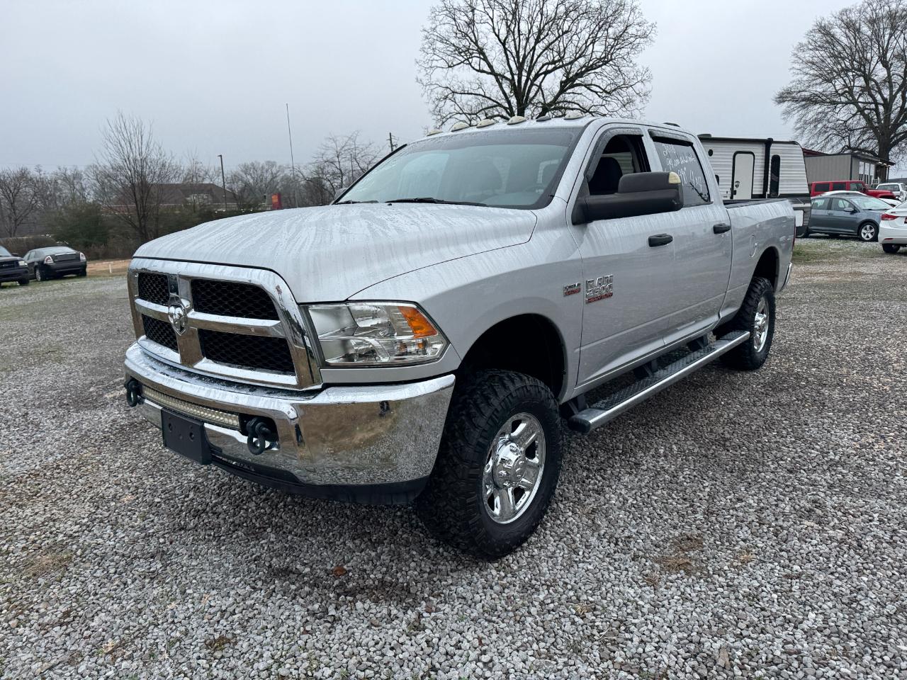 RAM 2500 Tradesman 4x4 Crew Cab 6'4" Box 2018