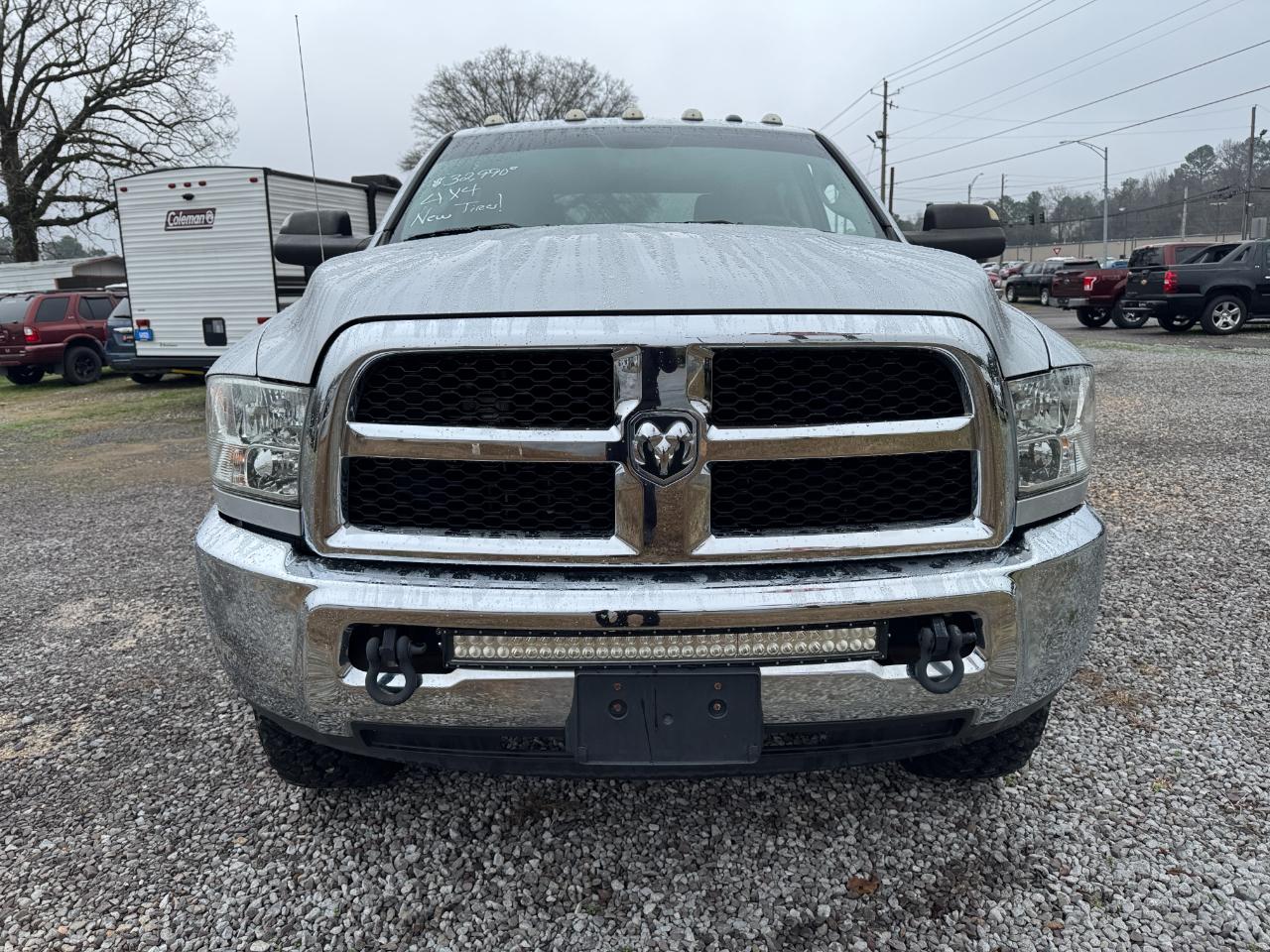 RAM 2500 Tradesman 4x4 Crew Cab 6'4" Box 2018