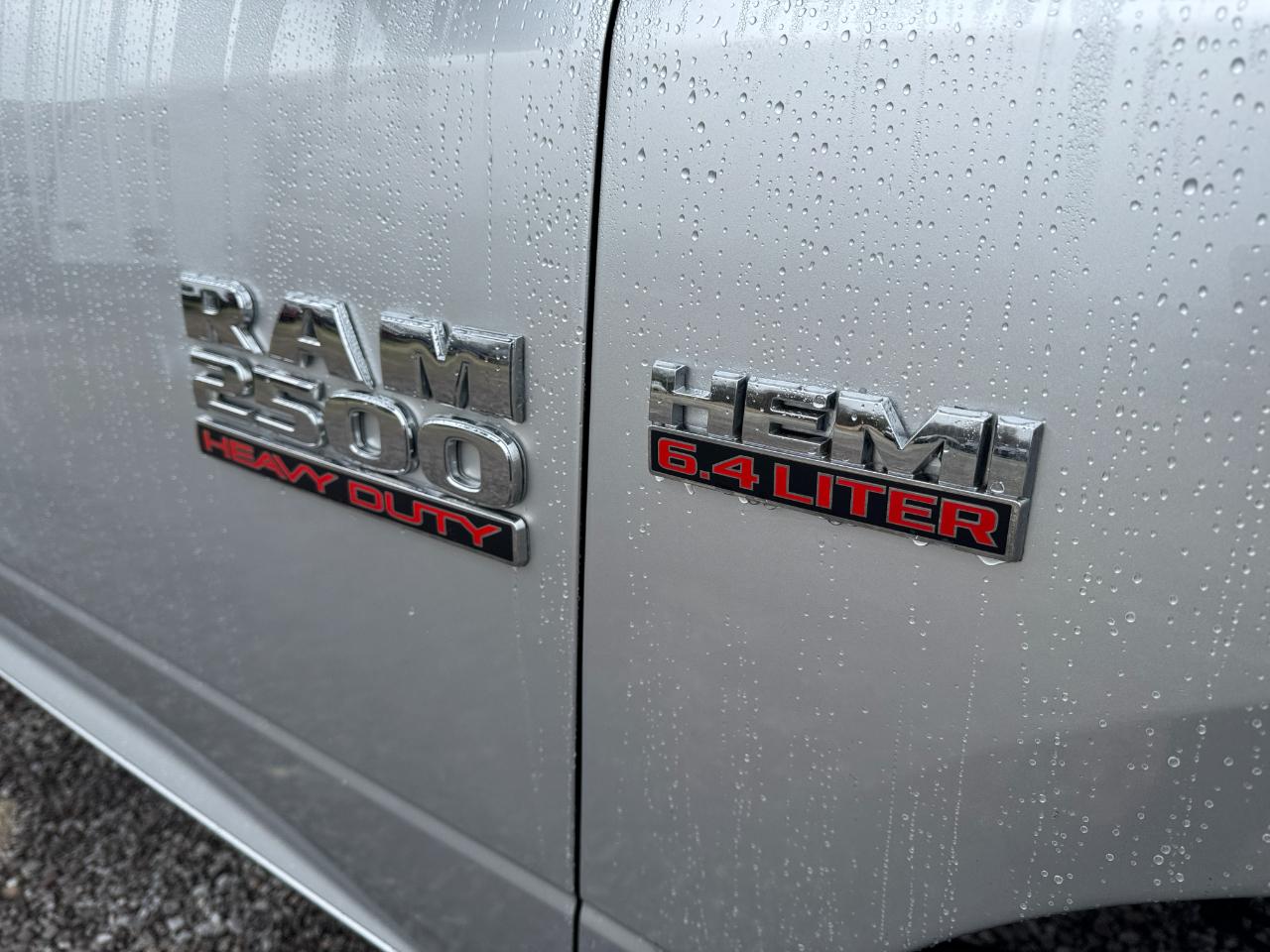 RAM 2500 Tradesman 4x4 Crew Cab 6'4" Box 2018