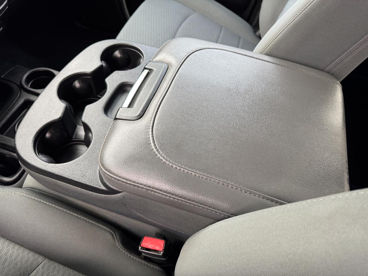 RAM 2500 Tradesman 4x4 Crew Cab 6'4" Box 2018