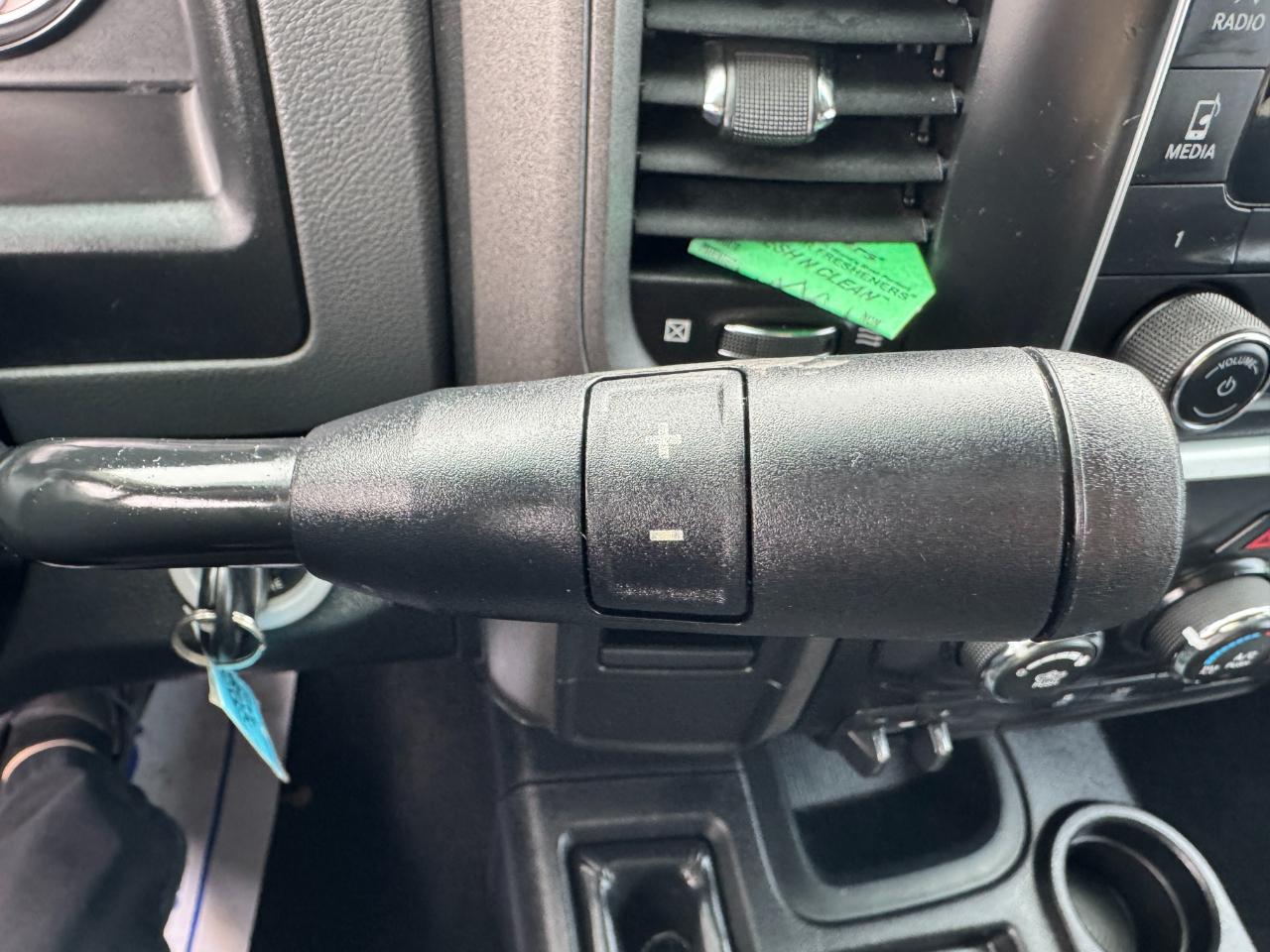 RAM 2500 Tradesman 4x4 Crew Cab 6'4" Box 2018