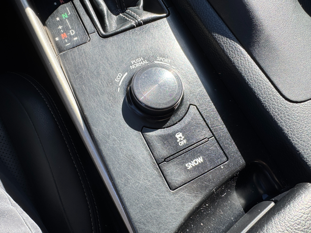 Lexus IS 250 4dr Sport Sdn Auto AWD 2014 Lexus IS 250 4dr Sport Sdn Auto AWD 2014