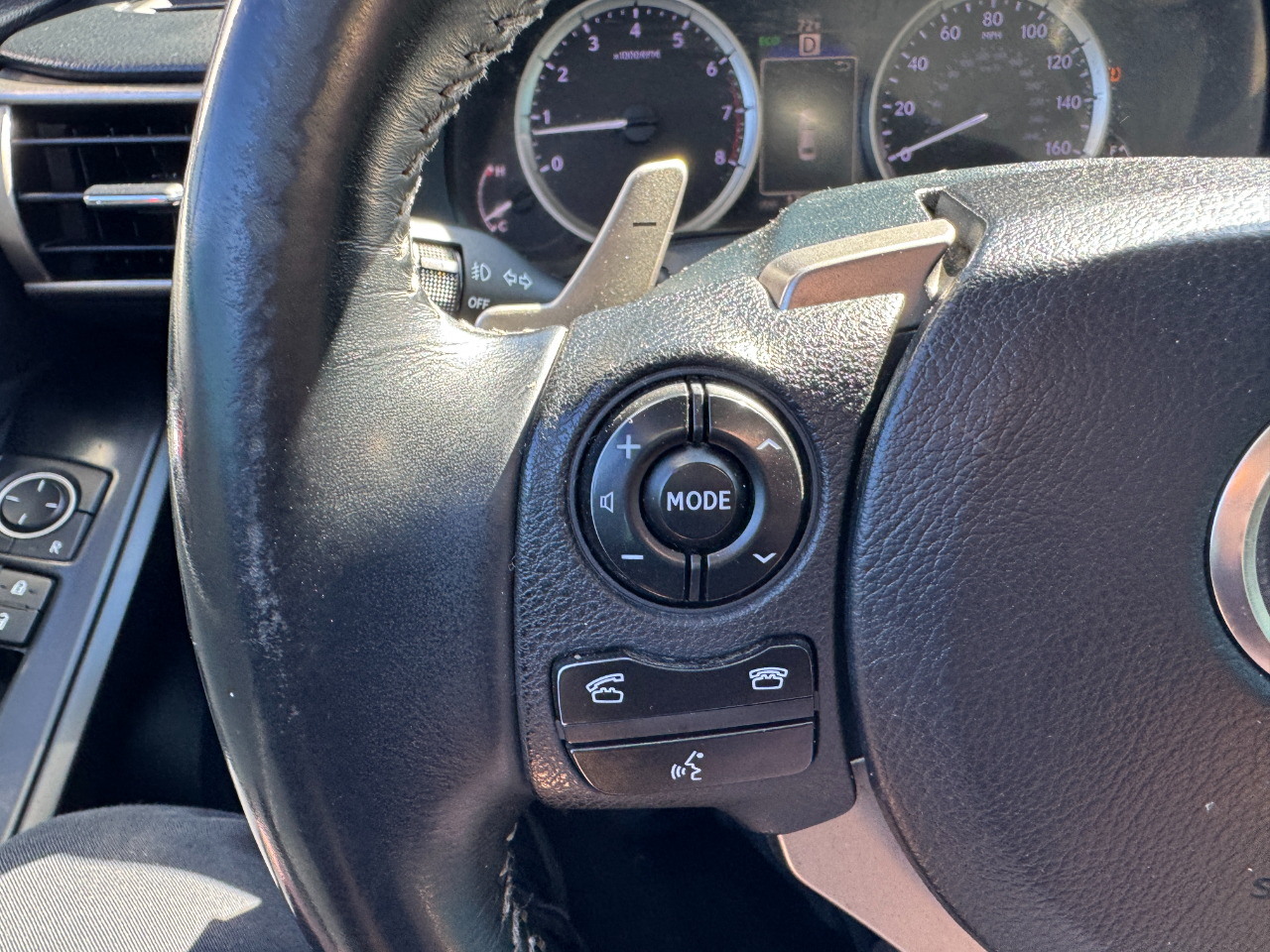 Lexus IS 250 4dr Sport Sdn Auto AWD 2014 Lexus IS 250 4dr Sport Sdn Auto AWD 2014