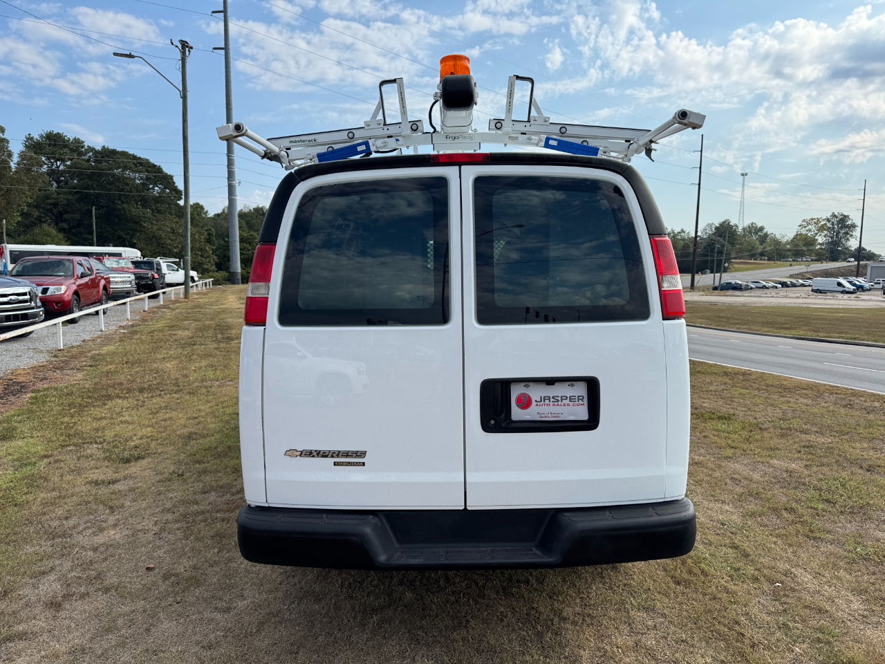 Chevrolet Express Cargo Van RWD 2500 135" 2015 Chevrolet Express Cargo Van RWD 2500 135" 2015