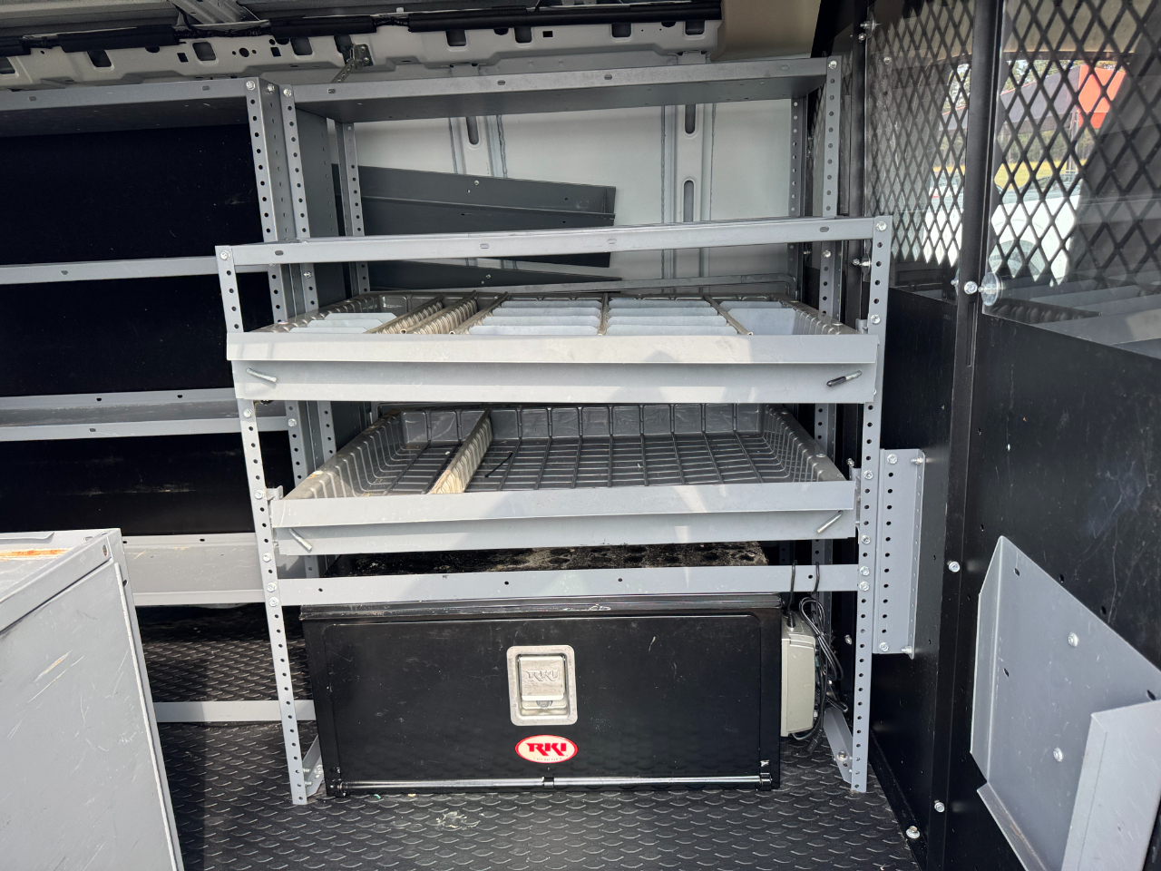 Chevrolet Express Cargo Van RWD 2500 135" 2015 Chevrolet Express Cargo Van RWD 2500 135" 2015