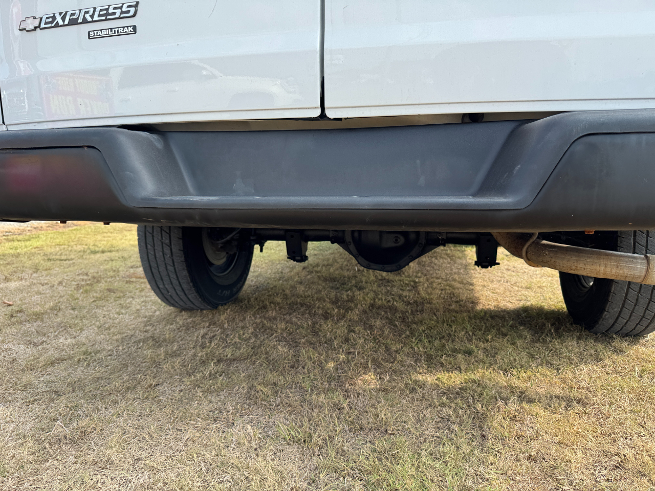 Chevrolet Express Cargo Van RWD 2500 135" 2015 Chevrolet Express Cargo Van RWD 2500 135" 2015