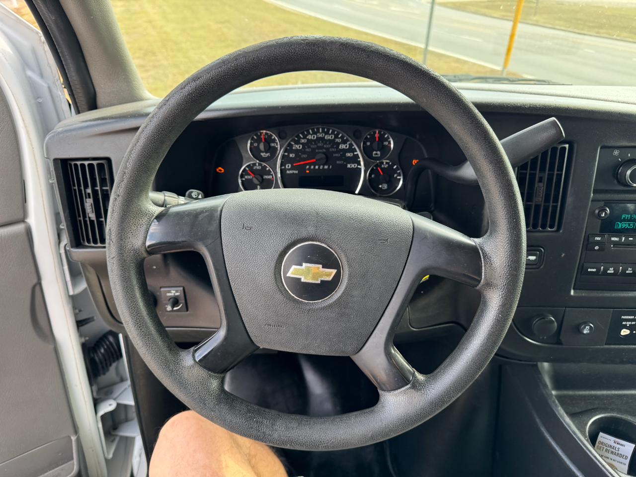 Chevrolet Express Cargo Van RWD 2500 135" 2015 Chevrolet Express Cargo Van RWD 2500 135" 2015