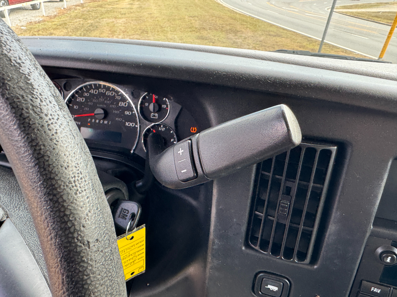 Chevrolet Express Cargo Van RWD 2500 135" 2015 Chevrolet Express Cargo Van RWD 2500 135" 2015