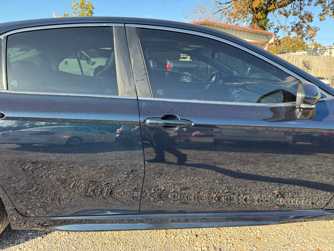 Toyota Camry LE Auto (Natl) 2018