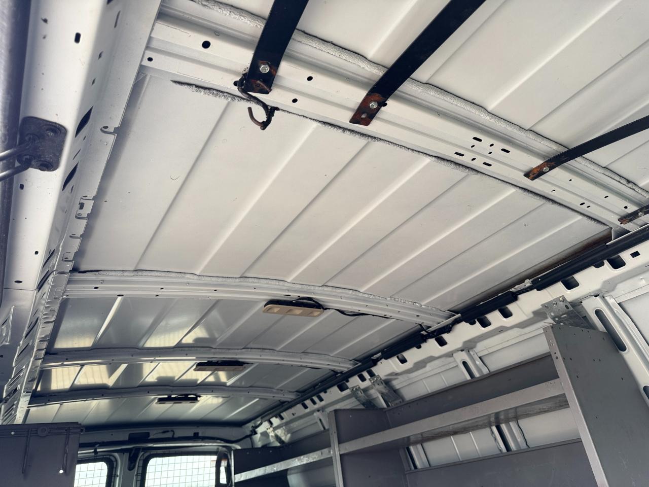 Chevrolet Express Cargo Van RWD 2500 155" 2018