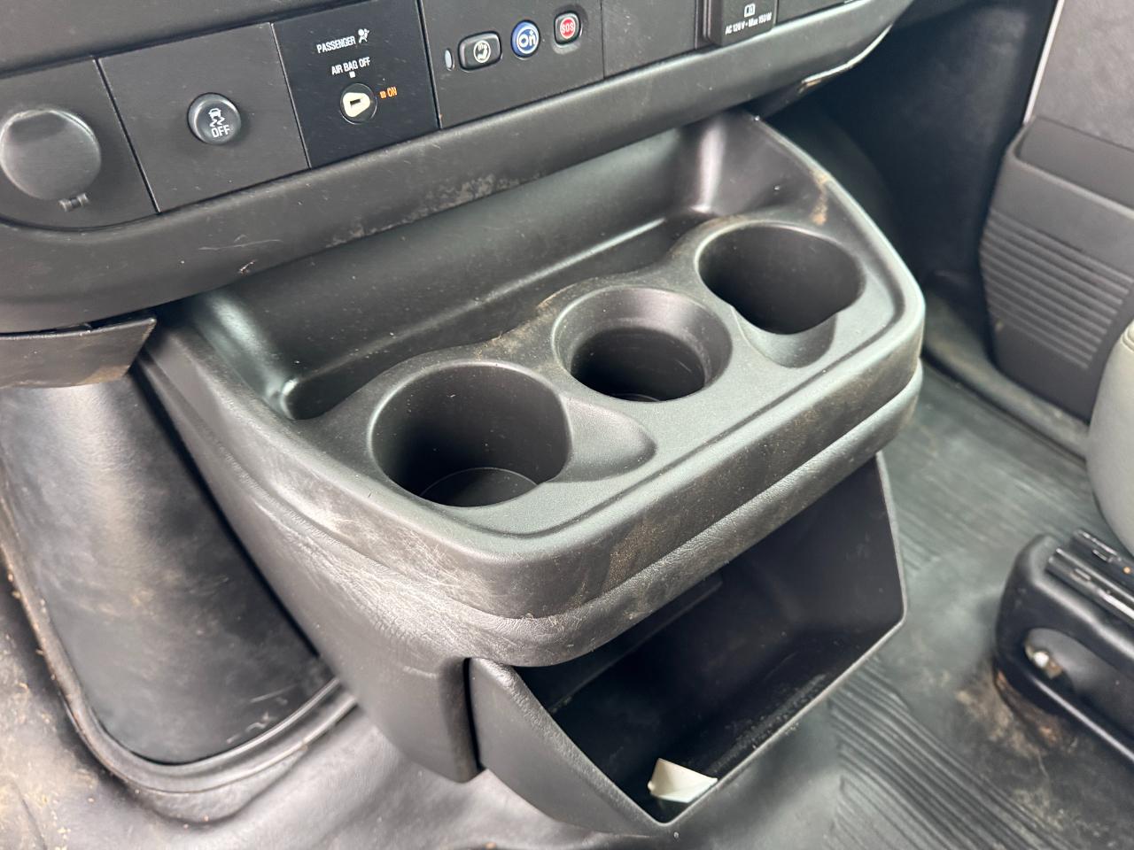 Chevrolet Express Cargo Van RWD 2500 155" 2018