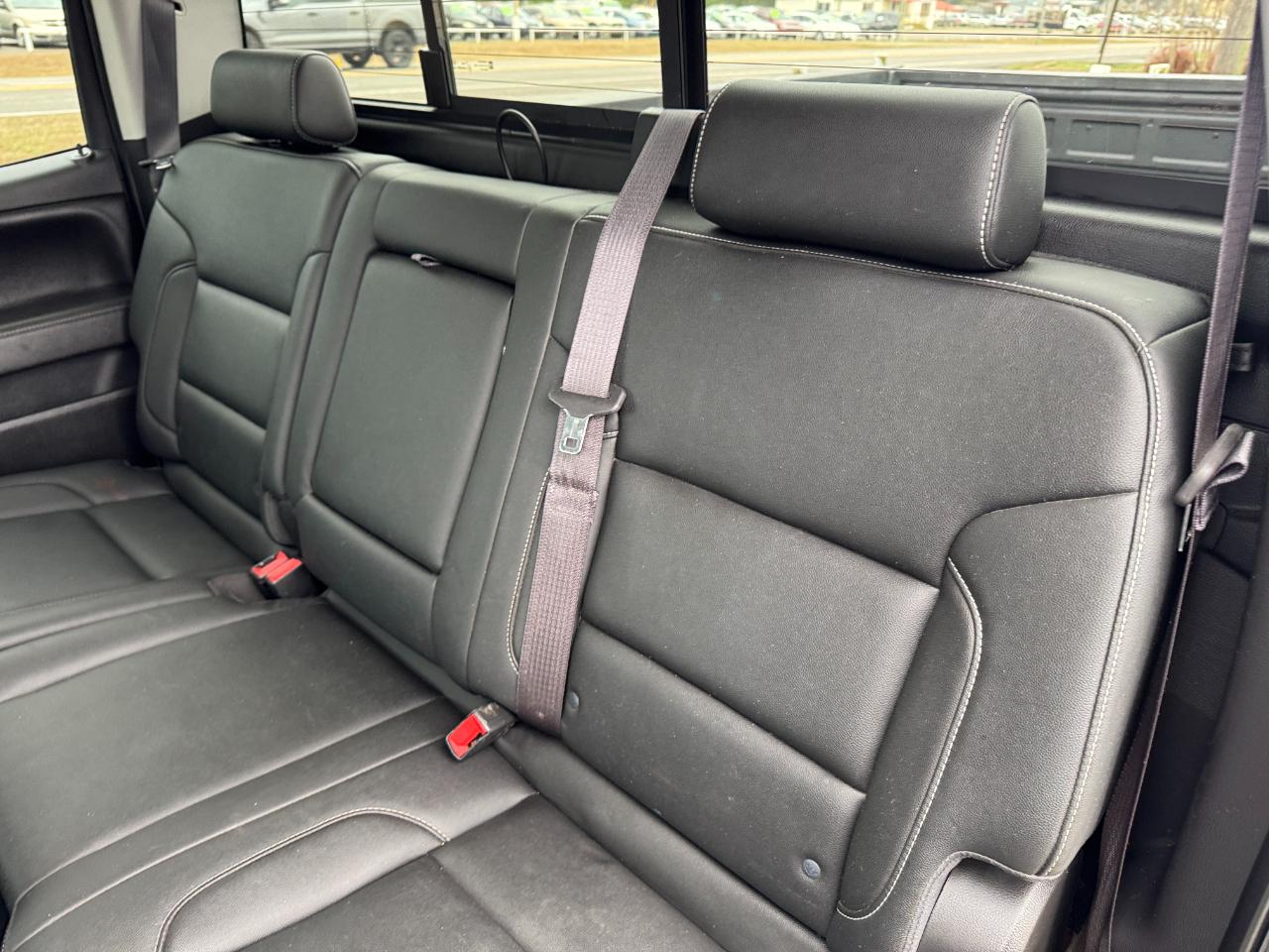 GMC Sierra 1500 4WD Crew Cab 153.0" SLT 2017