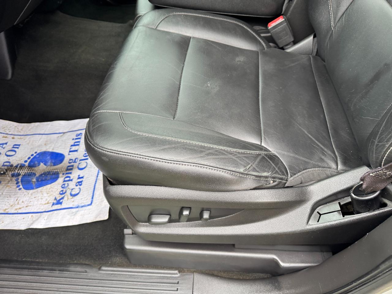 GMC Sierra 1500 4WD Crew Cab 153.0" SLT 2017