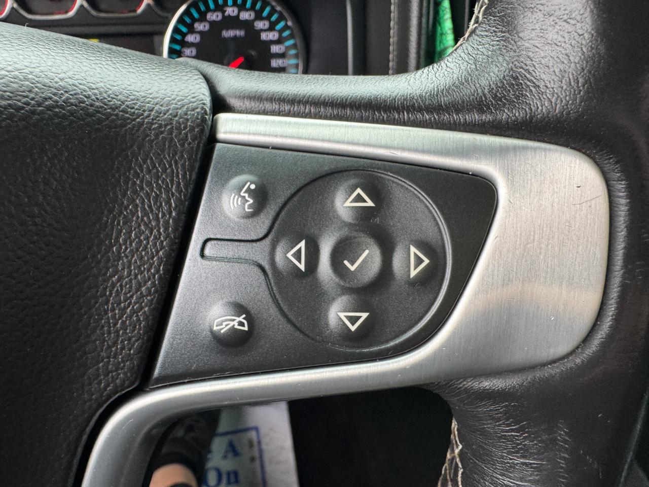 GMC Sierra 1500 4WD Crew Cab 153.0" SLT 2017