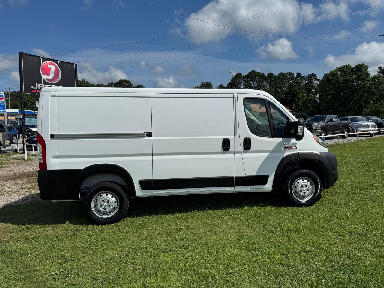 RAM ProMaster Cargo Van 2500 Low Roof 136" WB 2021