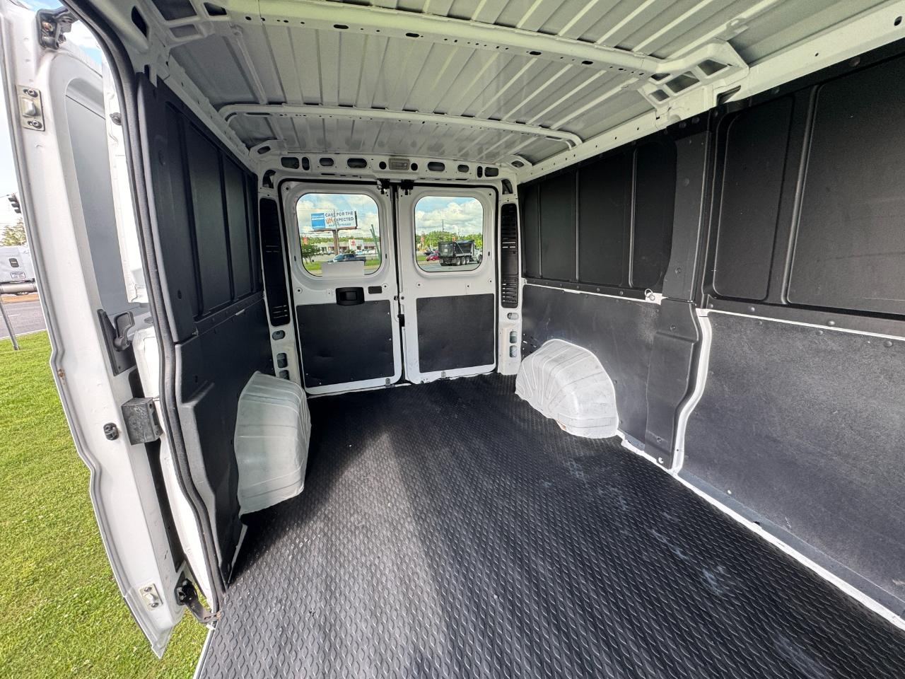 RAM ProMaster Cargo Van 2500 Low Roof 136" WB 2021