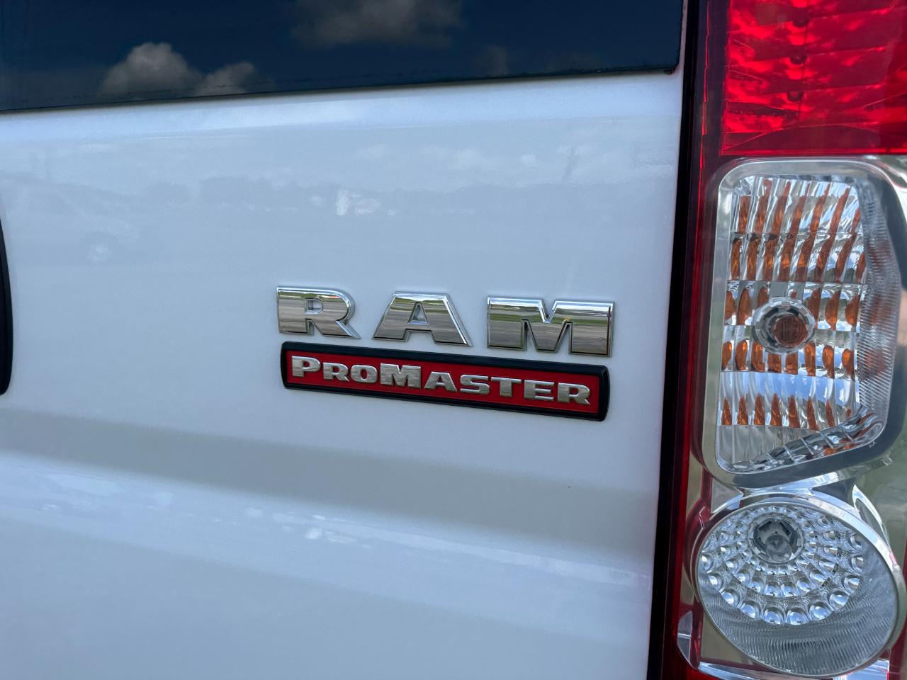 RAM ProMaster Cargo Van 2500 Low Roof 136" WB 2021