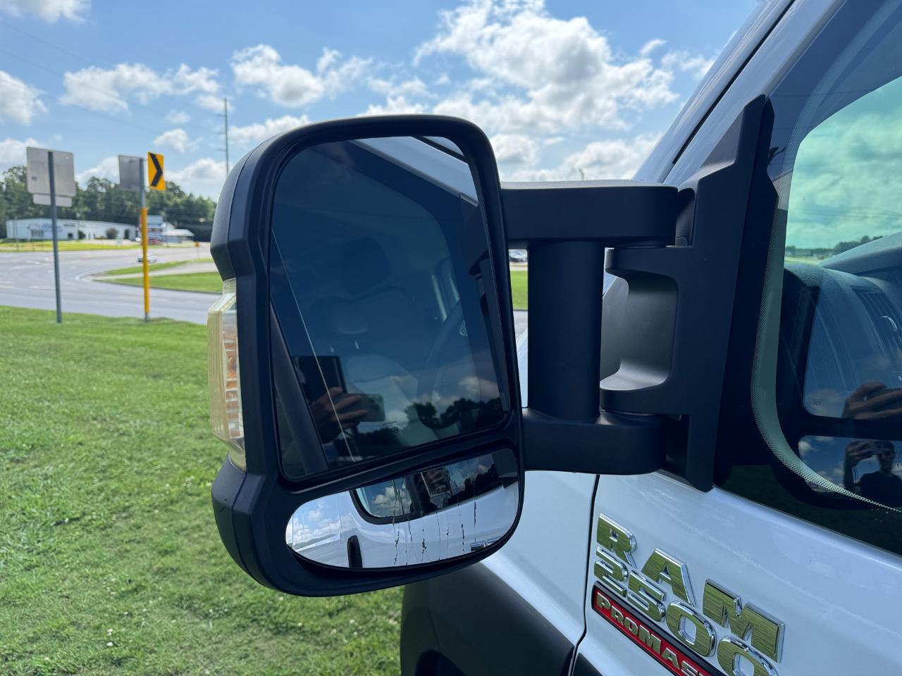 RAM ProMaster Cargo Van 2500 Low Roof 136" WB 2021