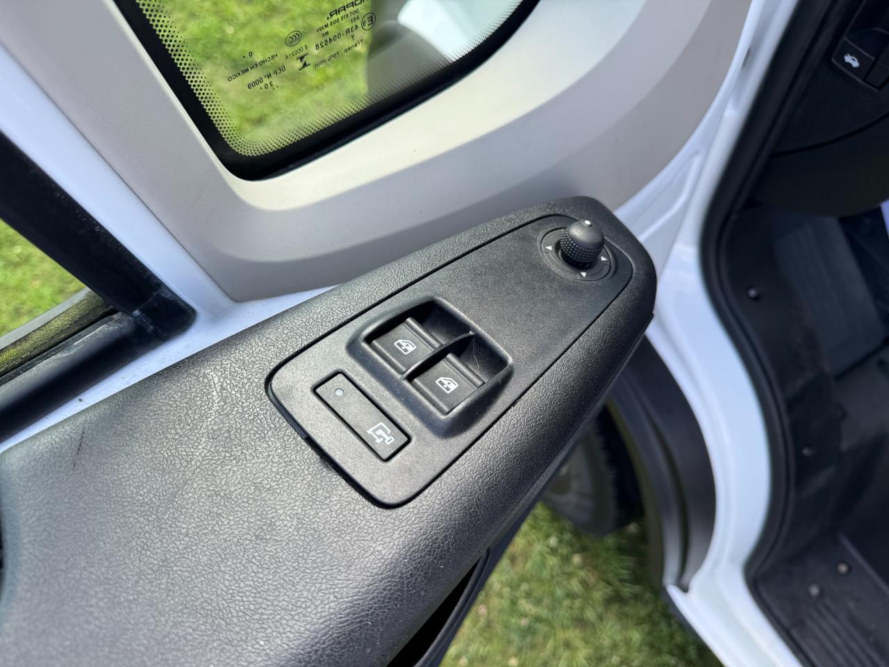 RAM ProMaster Cargo Van 2500 Low Roof 136" WB 2021