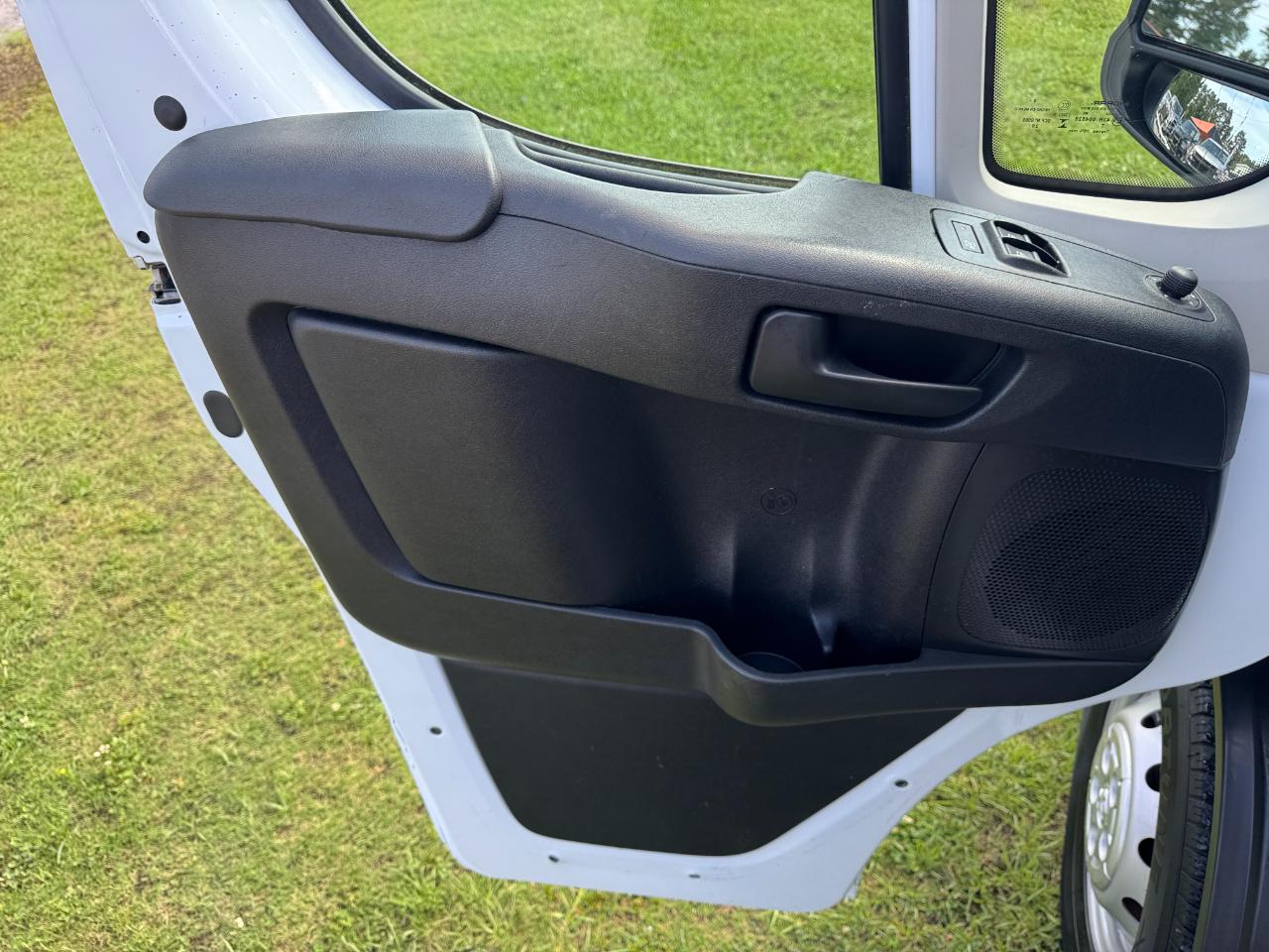 RAM ProMaster Cargo Van 2500 Low Roof 136" WB 2021