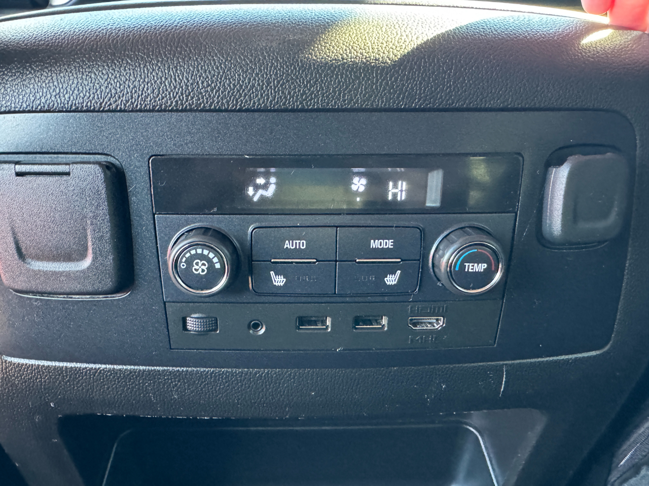 GMC Yukon 2WD 4dr Denali 2018