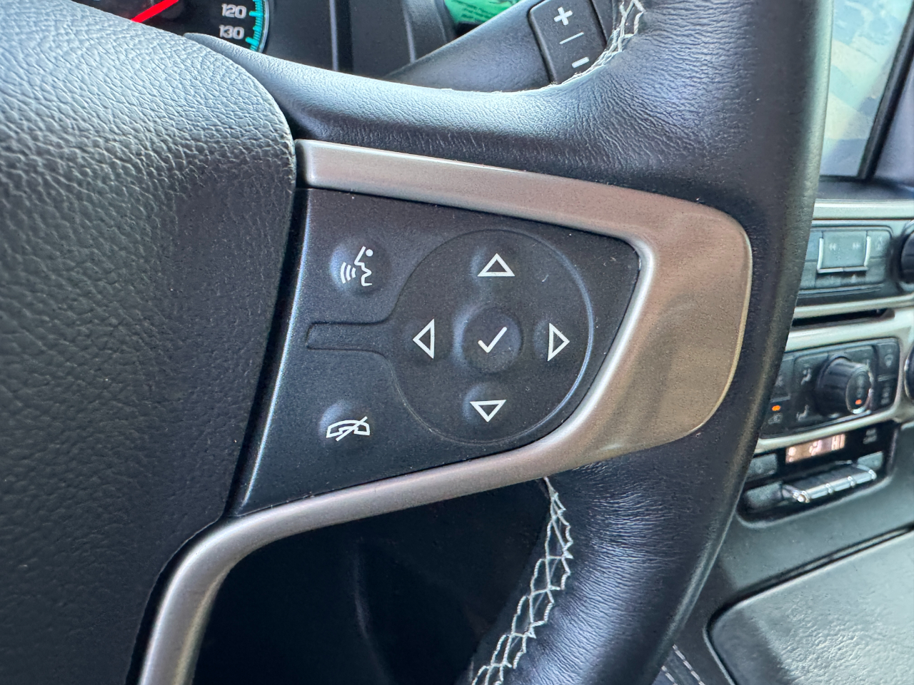 GMC Yukon 2WD 4dr Denali 2018