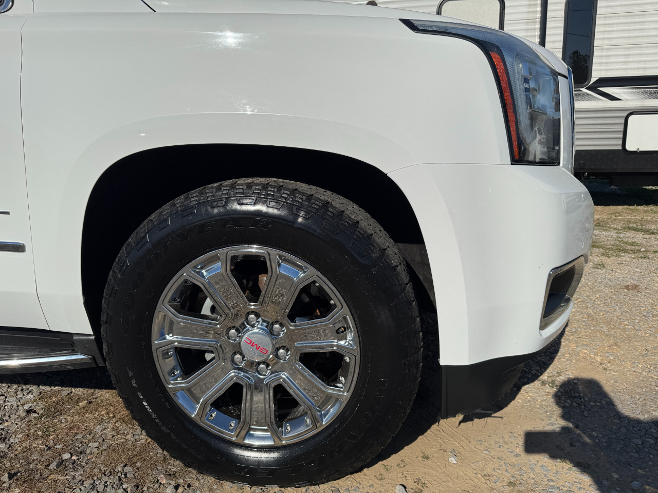 GMC Yukon XL 2WD 4dr SLT 2017
