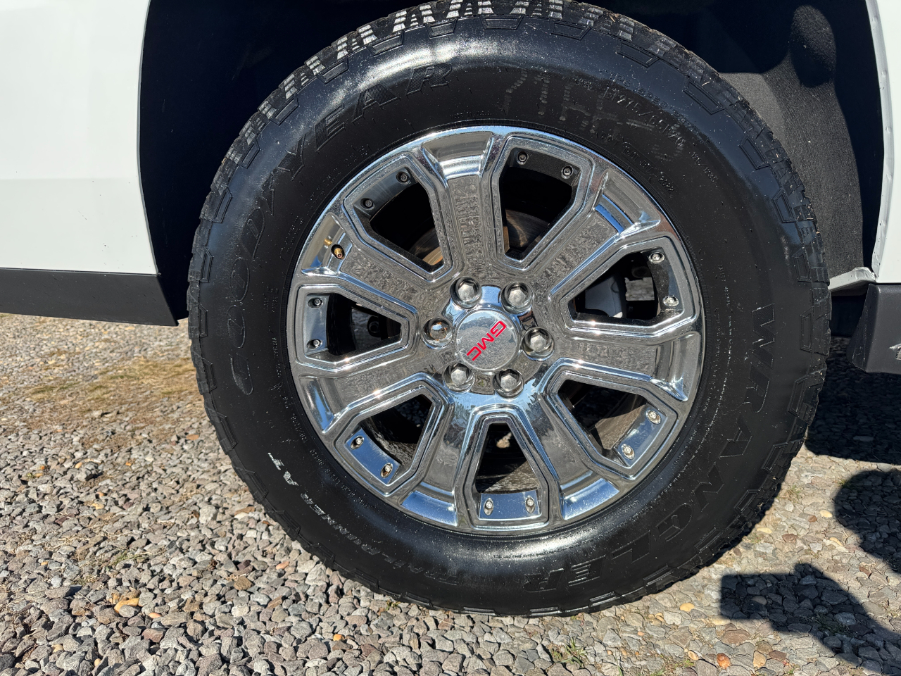 GMC Yukon XL 2WD 4dr SLT 2017