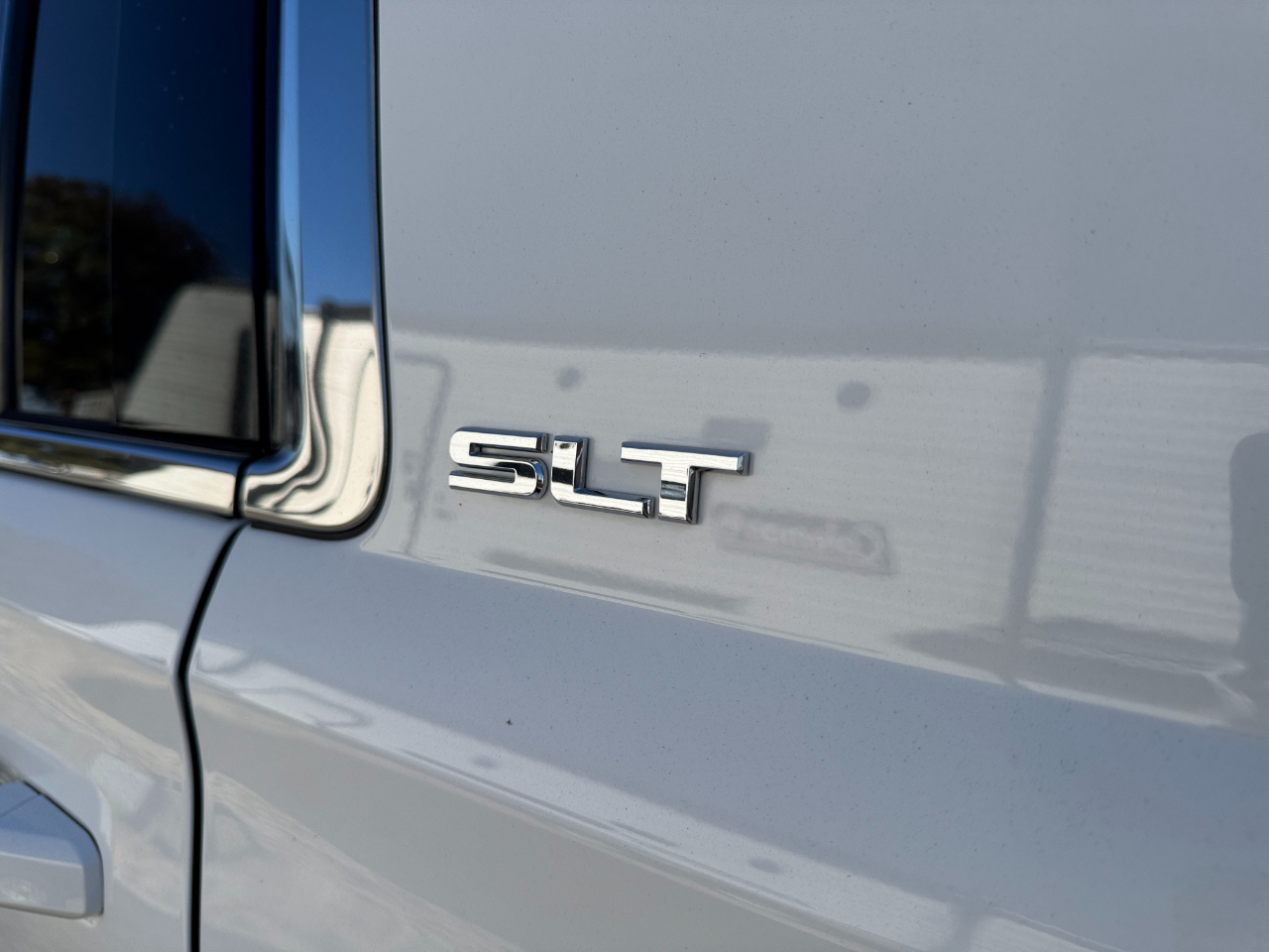 GMC Yukon XL 2WD 4dr SLT 2017