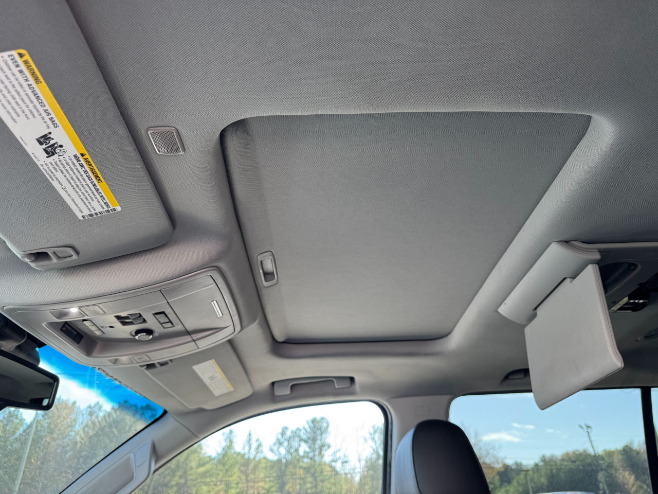 GMC Yukon XL 2WD 4dr SLT 2017