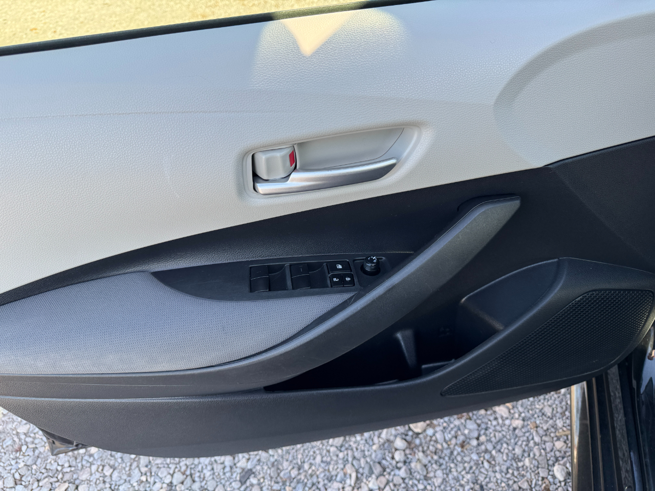 Toyota Corolla LE CVT (Natl) 2021