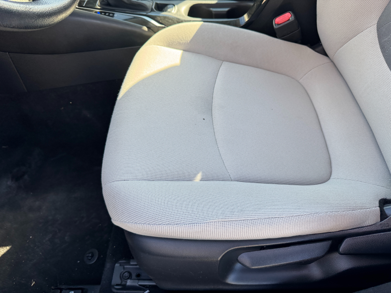 Toyota Corolla LE CVT (Natl) 2021