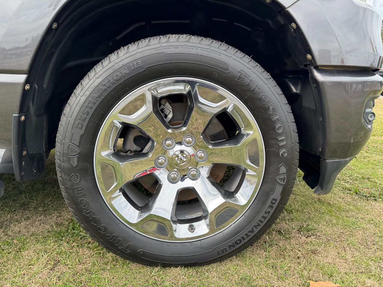 RAM 1500 Big Horn/Lone Star 4x4 Crew Cab 5'7" Box 2019