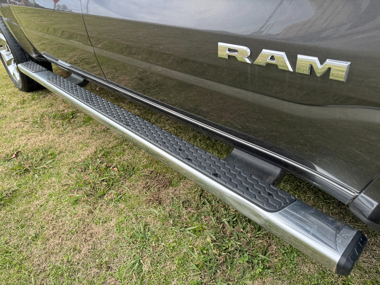 RAM 1500 Big Horn/Lone Star 4x4 Crew Cab 5'7" Box 2019