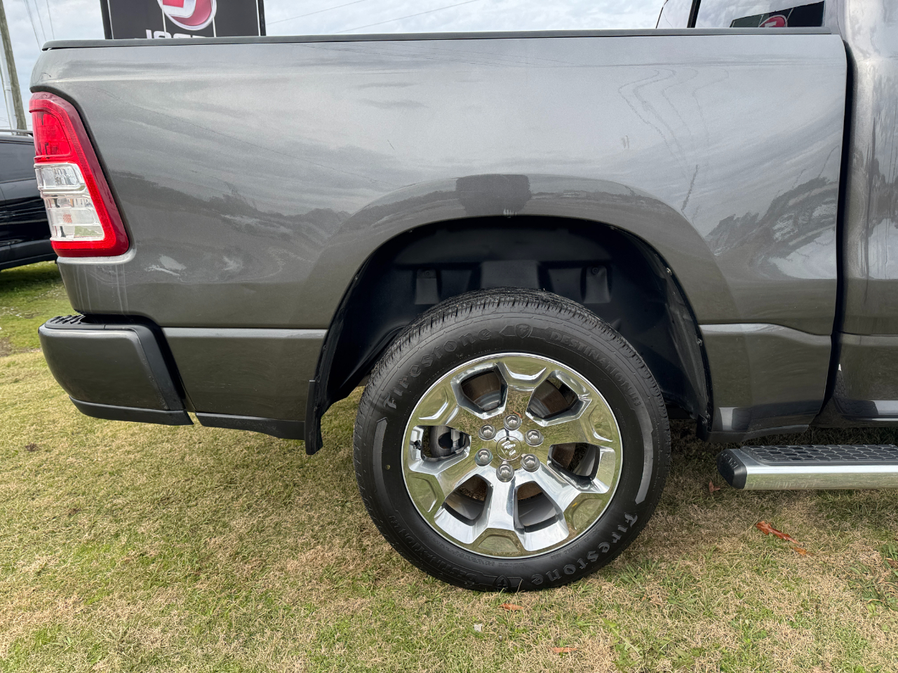 RAM 1500 Big Horn/Lone Star 4x4 Crew Cab 5'7" Box 2019