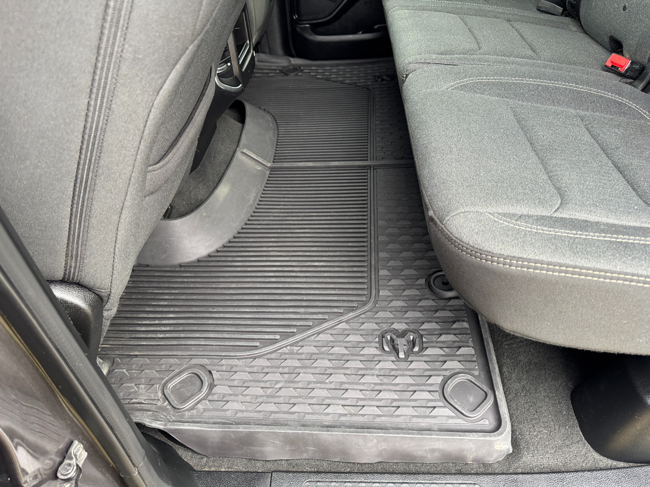 RAM 1500 Big Horn/Lone Star 4x4 Crew Cab 5'7" Box 2019