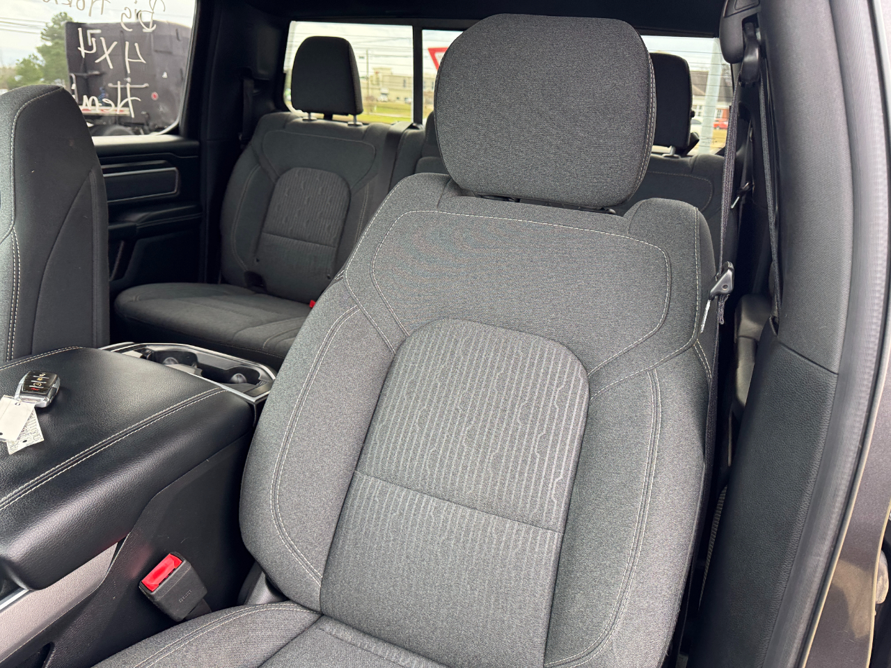 RAM 1500 Big Horn/Lone Star 4x4 Crew Cab 5'7" Box 2019