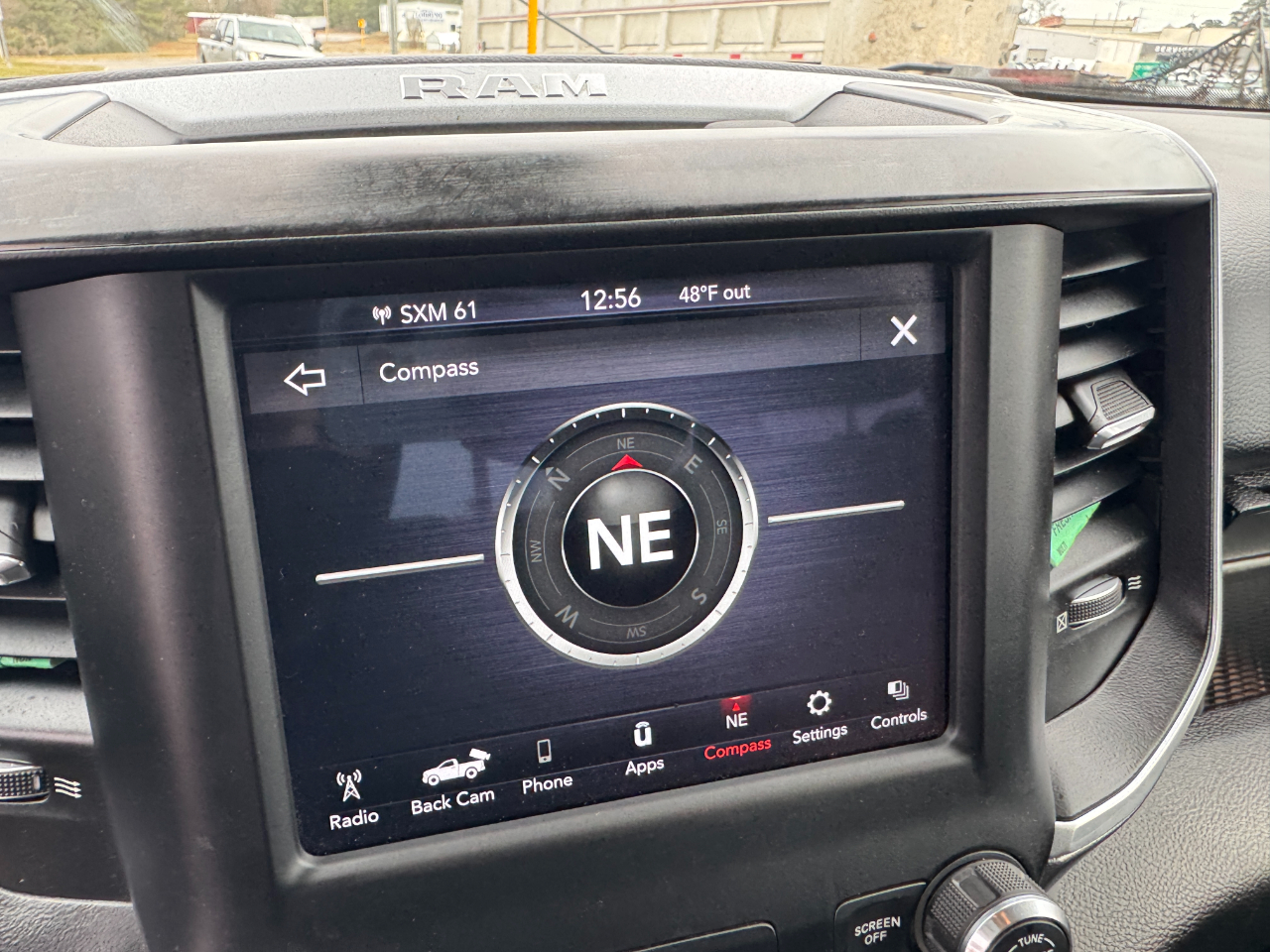 RAM 1500 Big Horn/Lone Star 4x4 Crew Cab 5'7" Box 2019