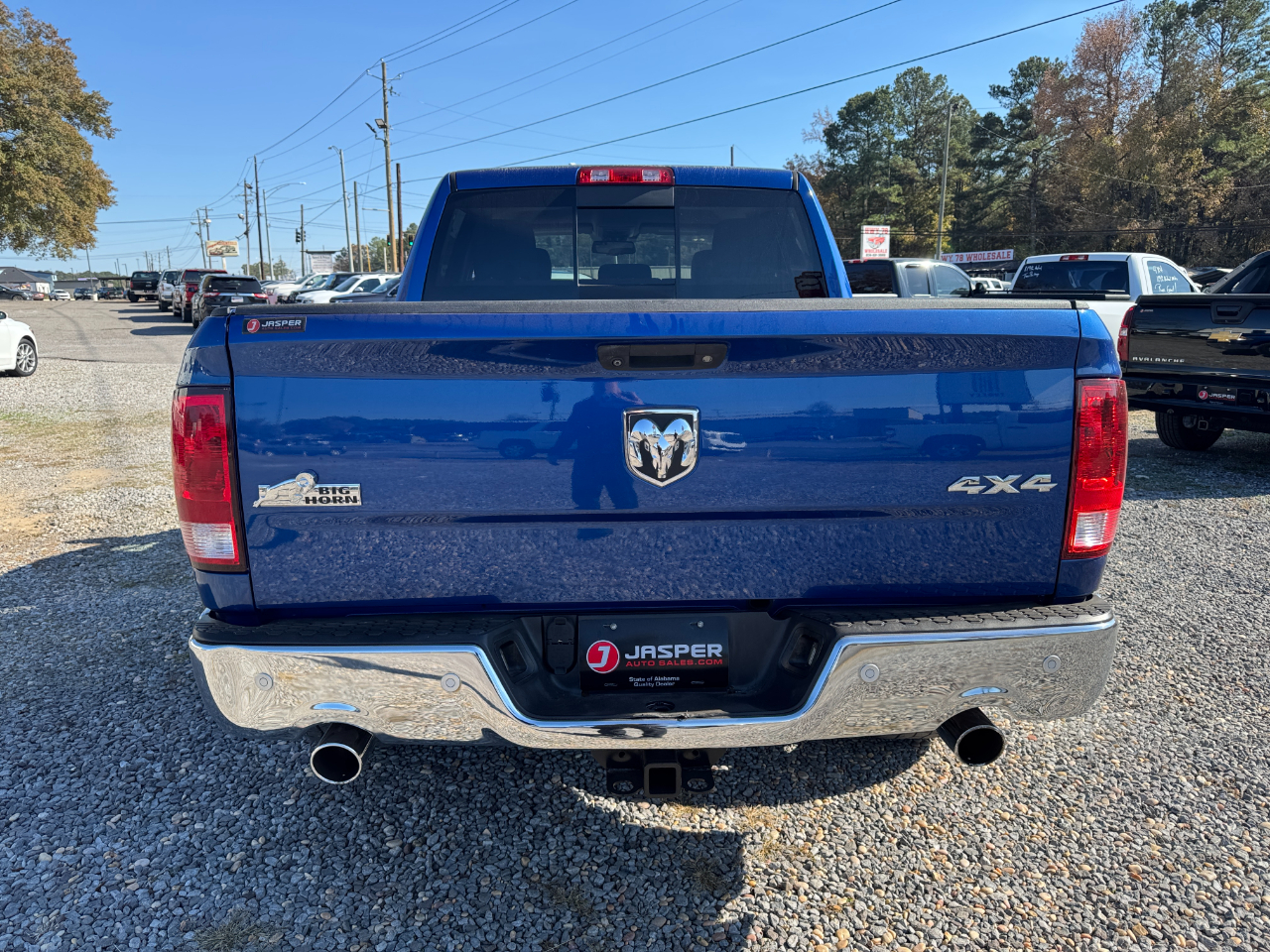 RAM 1500 Big Horn 4x4 Crew Cab 5'7" Box 2017