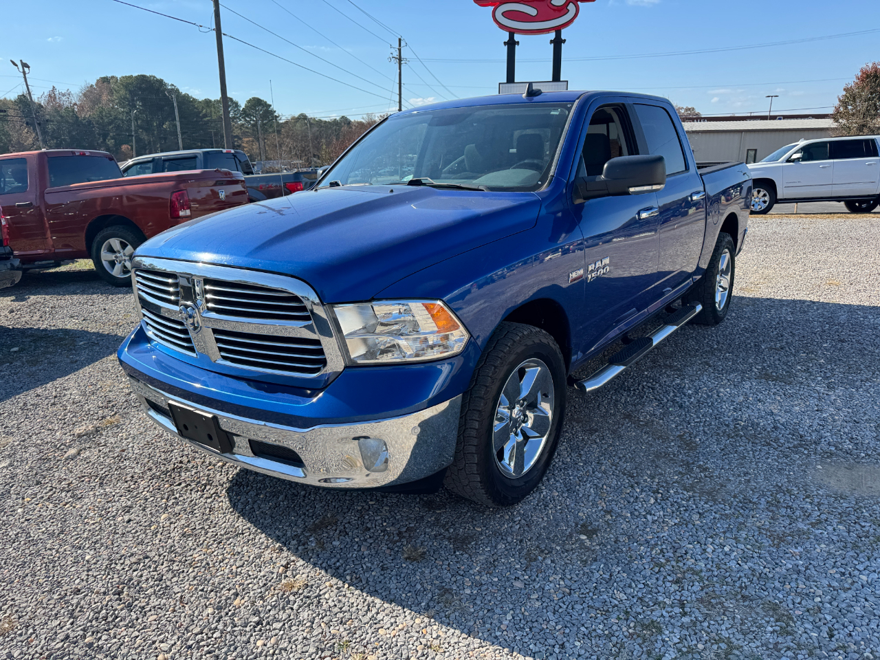 RAM 1500 Big Horn 4x4 Crew Cab 5'7" Box 2017