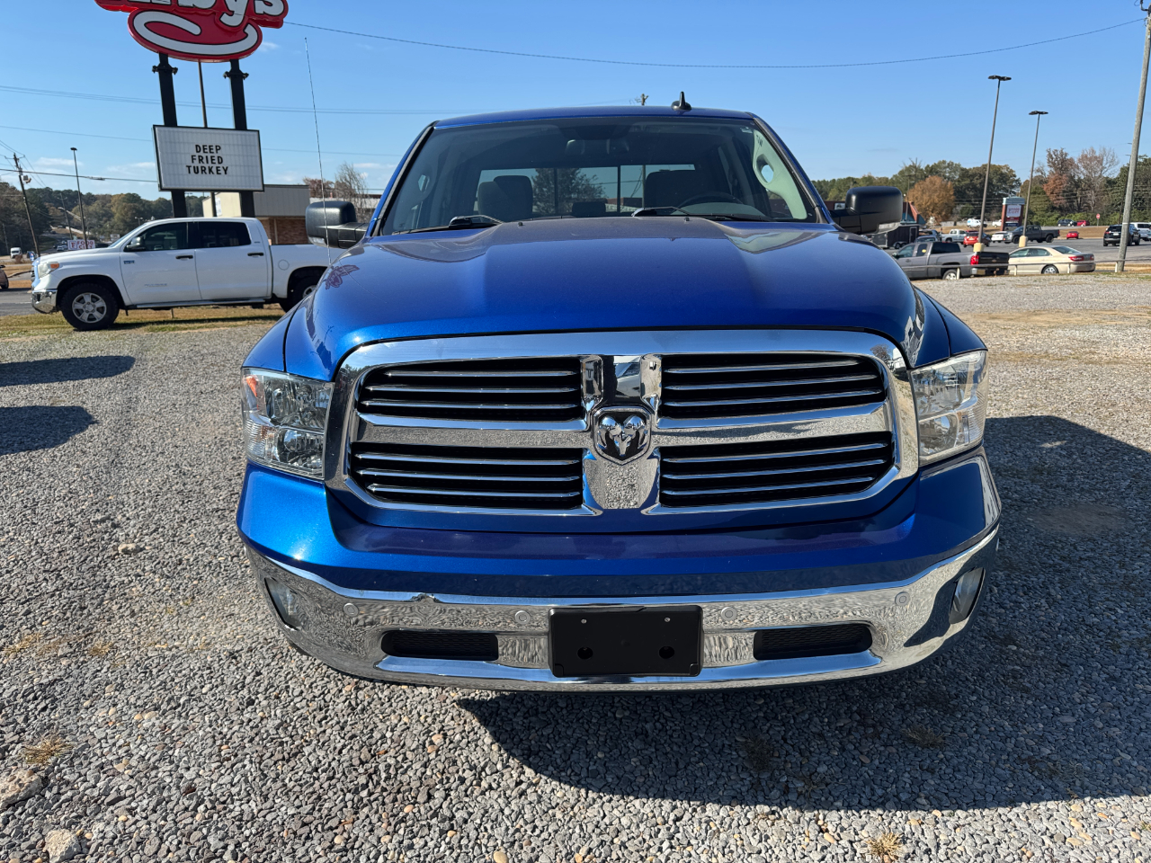 RAM 1500 Big Horn 4x4 Crew Cab 5'7" Box 2017