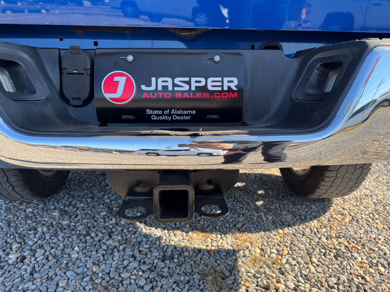 RAM 1500 Big Horn 4x4 Crew Cab 5'7" Box 2017