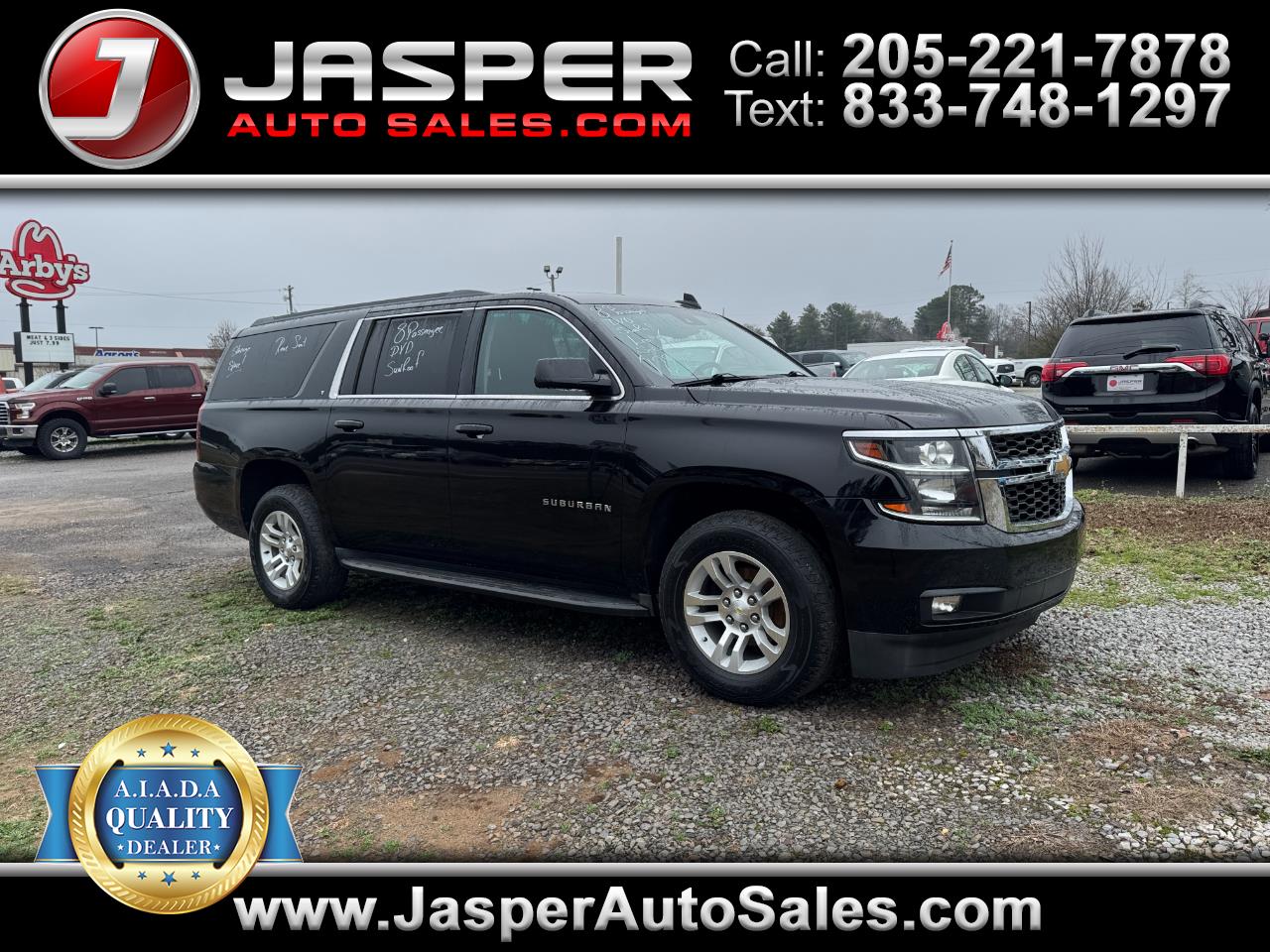 Chevrolet Suburban 2WD 4dr LT 2015