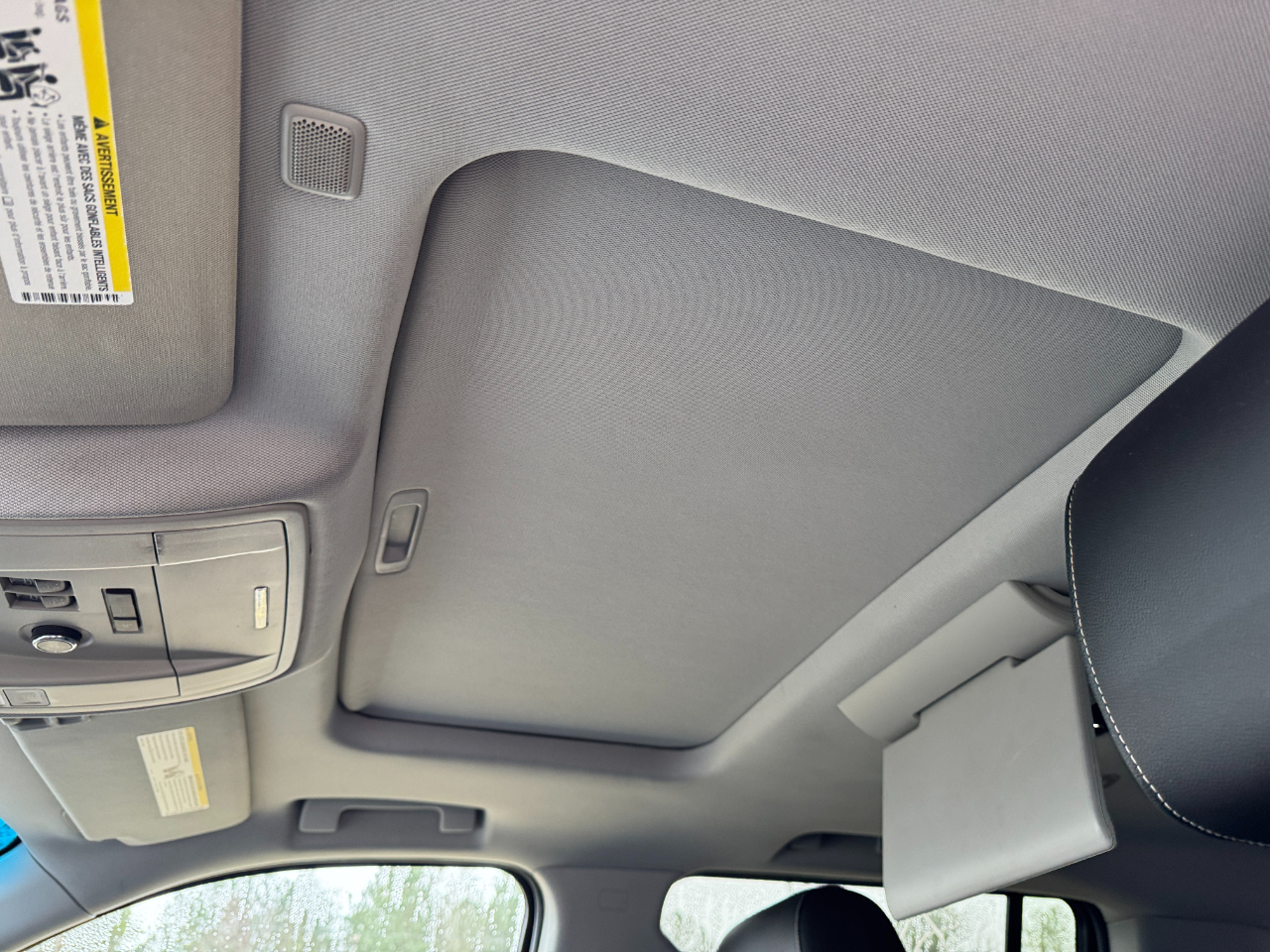 Chevrolet Suburban 2WD 4dr LT 2015