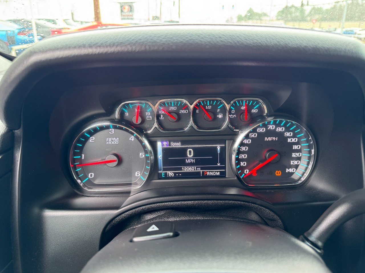 Chevrolet Suburban 2WD 4dr LT 2015