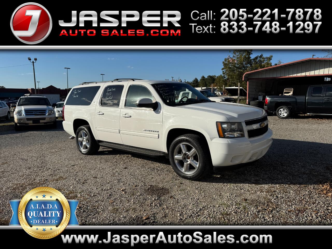 2014 Chevrolet Suburban 4WD 4dr LT