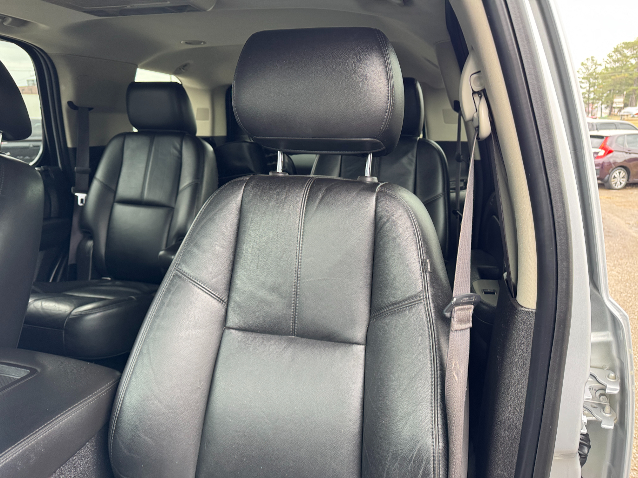 Chevrolet Tahoe 4WD 4dr 1500 LT 2013