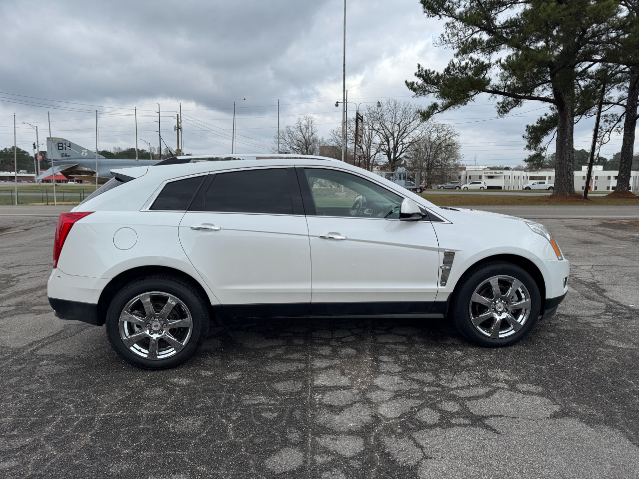 Cadillac SRX FWD 4dr Premium Collection 2011