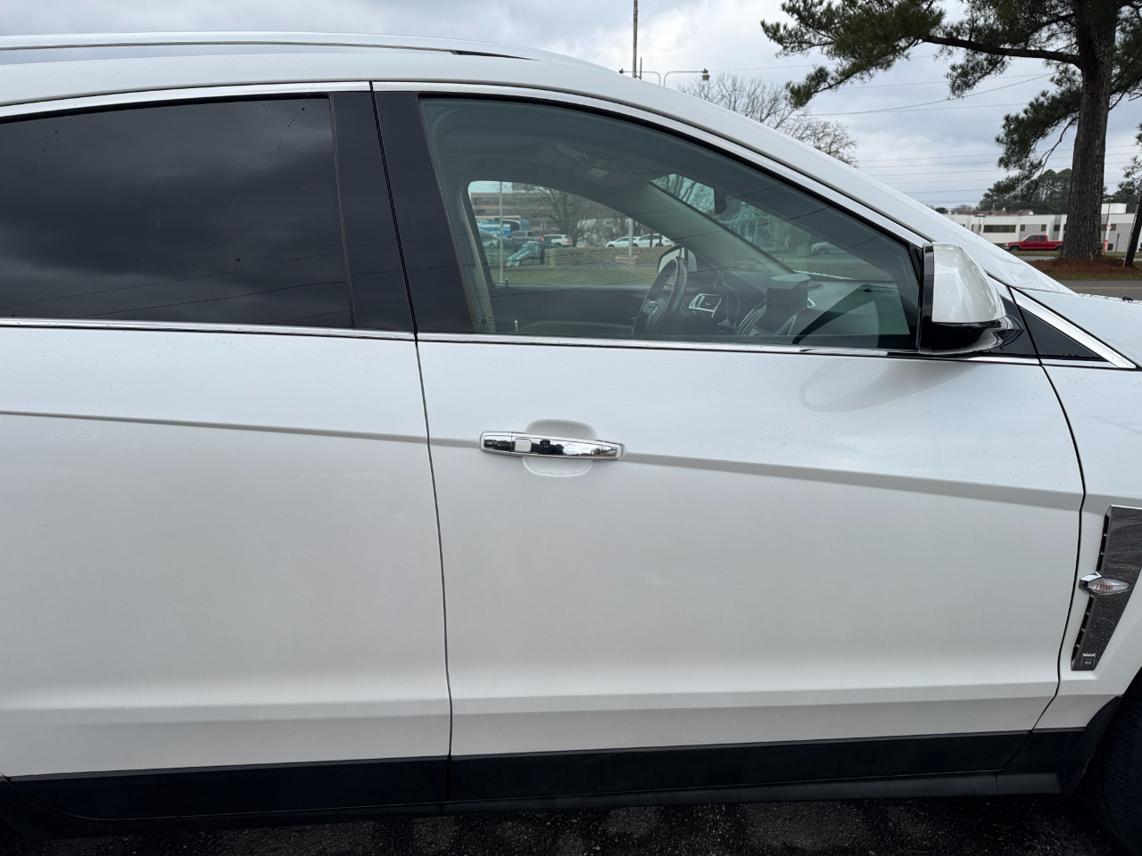 Cadillac SRX FWD 4dr Premium Collection 2011