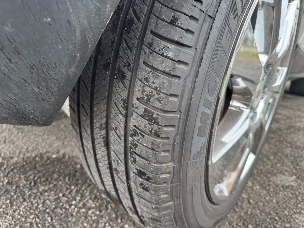 Cadillac SRX FWD 4dr Premium Collection 2011